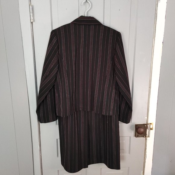 2/$40 Vanity Fair Dress Suit - Picture 2 of 9